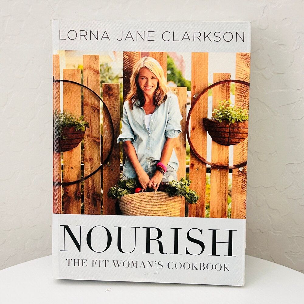Nourish the Fit Women’s Cookbook